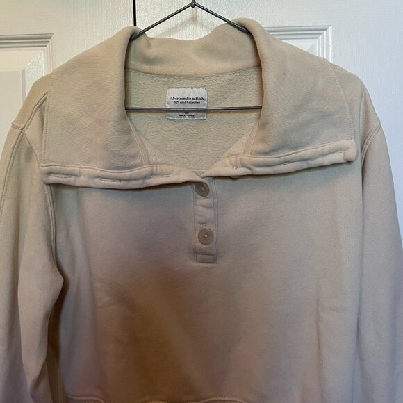 Abercrombie Soft A&F Collection 1/4 Button-Down Collar Sweater – Mustard – XS - Picture 2 of 5